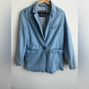 American Eagle Outfitters Light Blue Jean Jacket